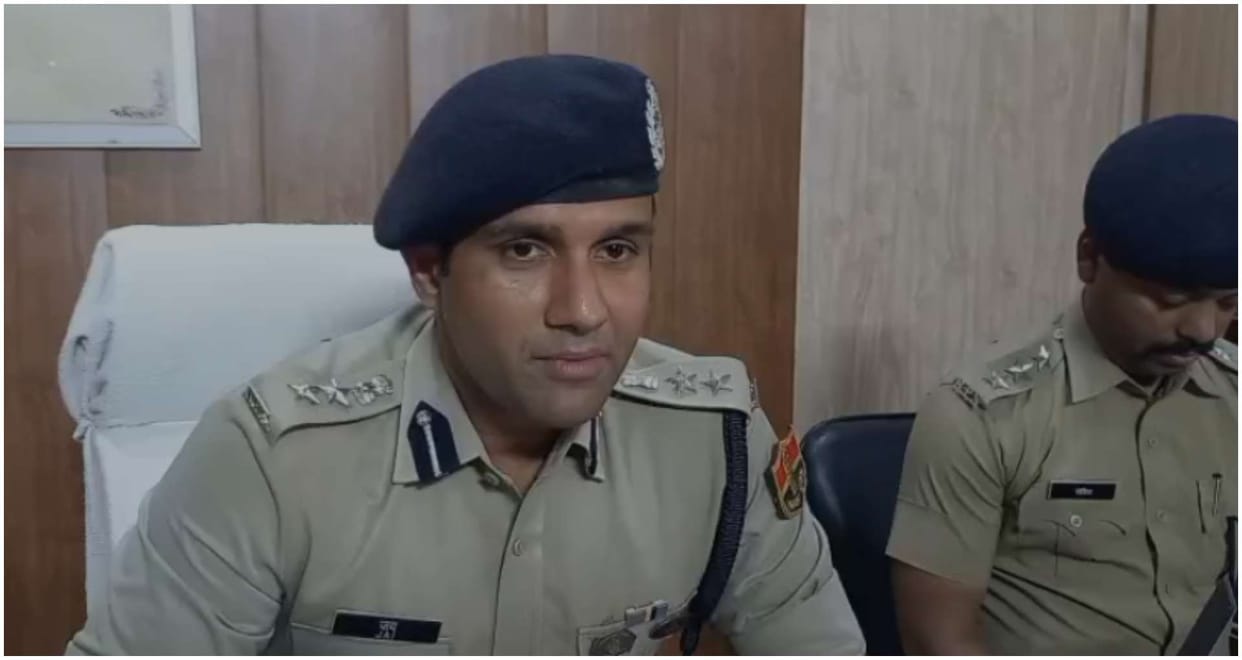 Police recovered an 18-year-old Hindu girl from Delhi airport plan to take her to Oman and sell her