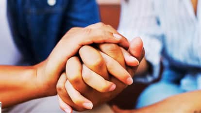 Jhansi: After befriending a man on Instagram