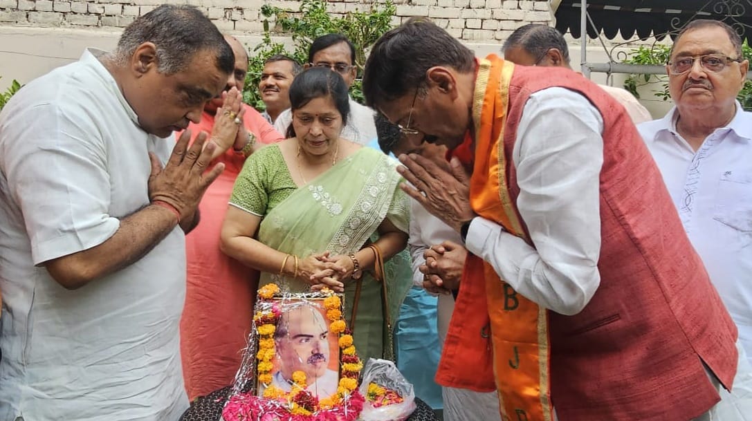 Kanpur Dr Shyama Prasad Mukherjees Martyrdom Day Sanjay Seth said Congress has hurt the national integrity