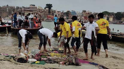 Shubhanshu Shukla successful journey to Kashi Ganga devotees chanted Jai Hind slogans
