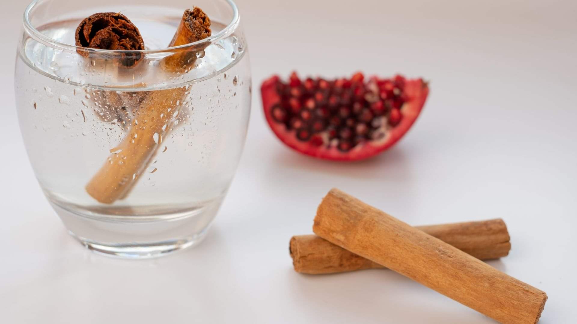 spices for glowing skin these spices will help to glow your skin at home