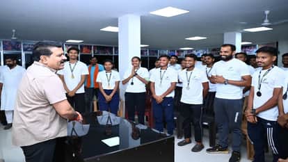 Players dominated the state level athletics competition won 14 medals Deputy CM congratulated in Kabirdham