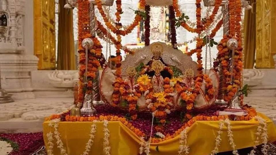 Ramlala will be seated on golden swing made of 10 crore Jhoolnotsav will be celebrated in temples of Ramnagari