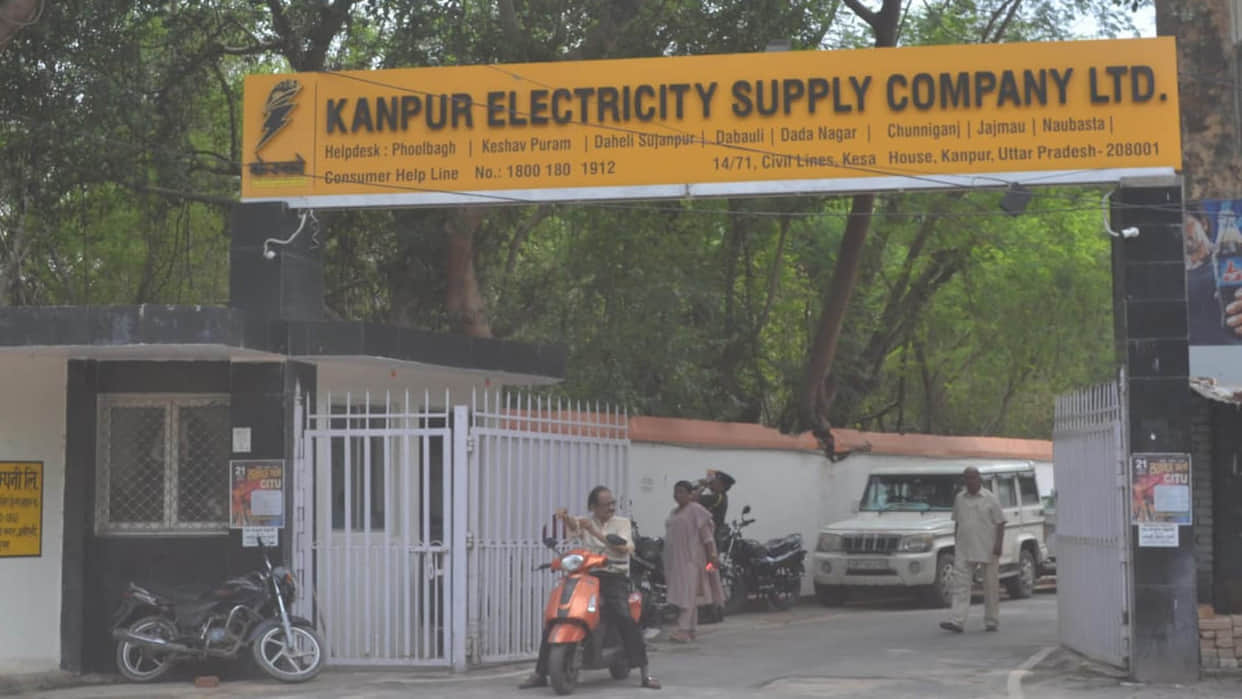 Kanpur Power supply suspended three hours eight areas today shutdown due to maintenance work