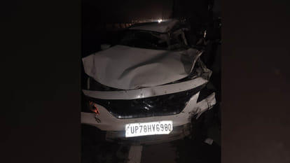 Kanpur: Car rams into truck after braking, young man dies