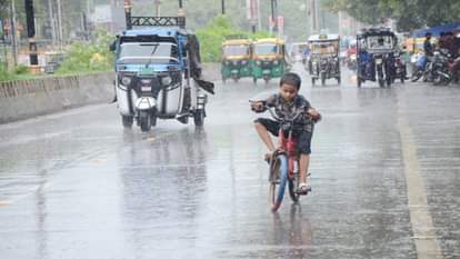 बरेली में हुई बारिश