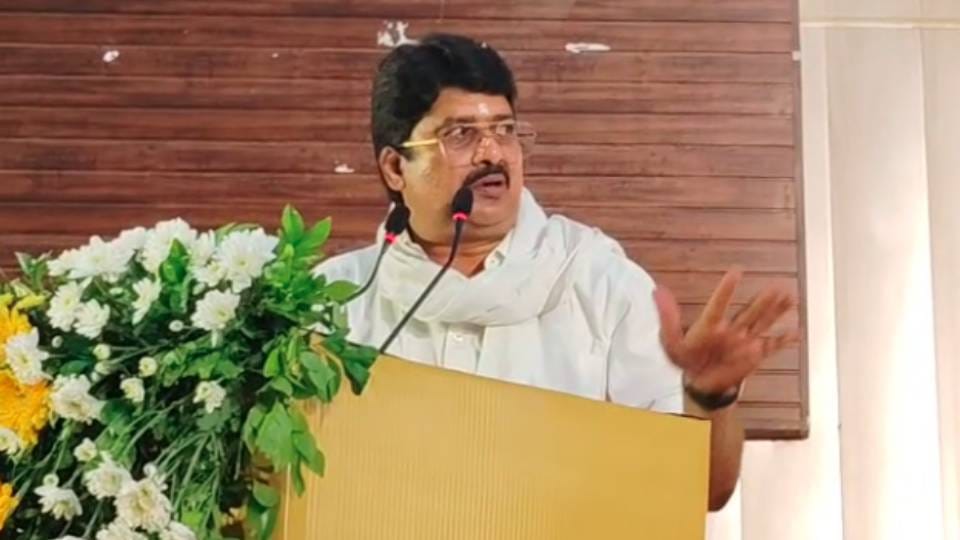 Raja Bhaiya announced in lucknow Jansatta Dal will contest democratic Panchayat elections