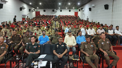 Kanpur: NCC cadets gave a wonderful performance in the cultural evening