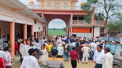 Muzaffarnagar: MP Chandrashekhar reached Shuktirtha, saints expressed displeasure being ignored