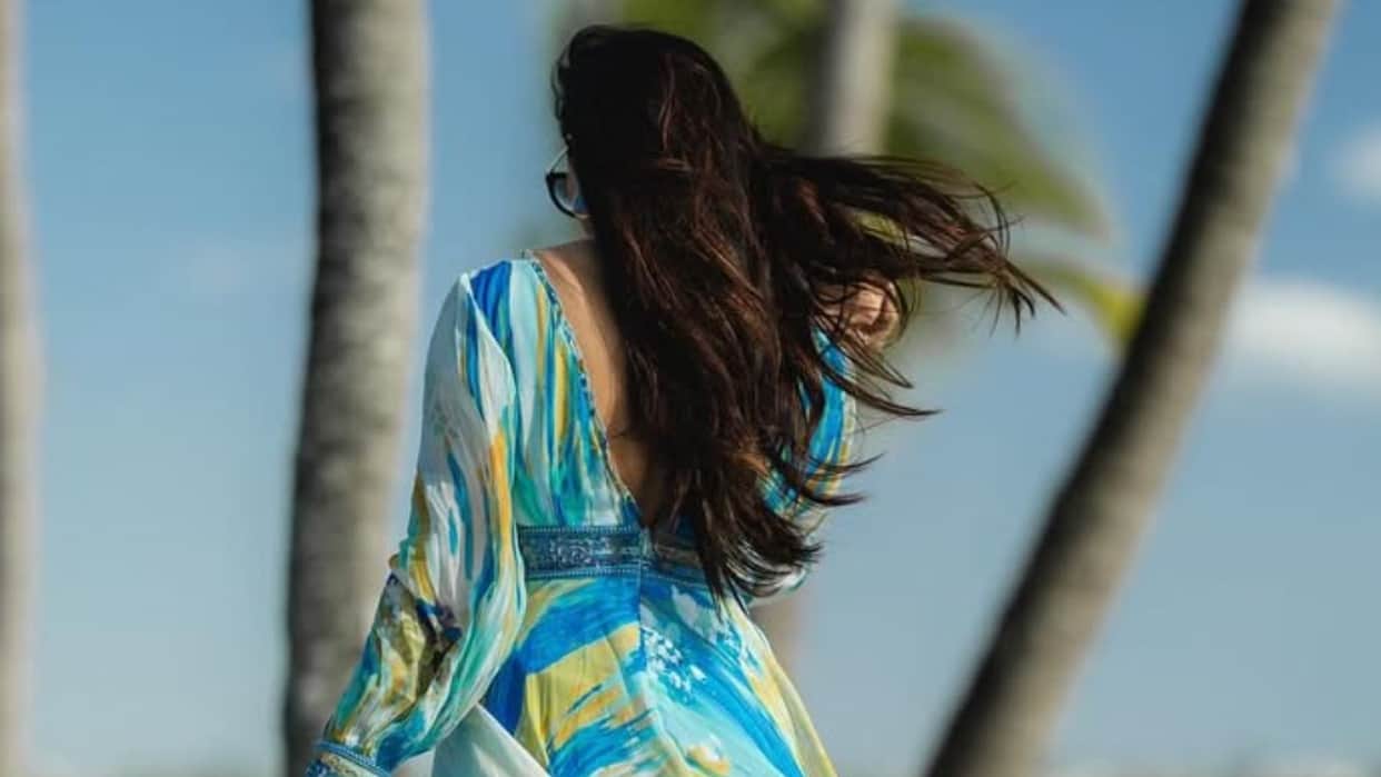 Actress Shweta Tiwari defeat daughter Palak Tiwari in Bikini look