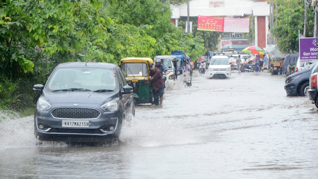monsoon car maintenance tips car care tips for rainy season