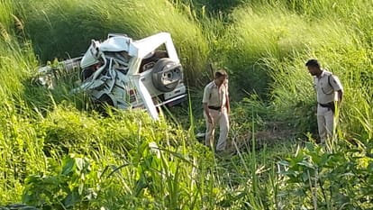 Bihar: High speed truck hits DTO office vehicle, ESI dies; condition of three including employee is critical