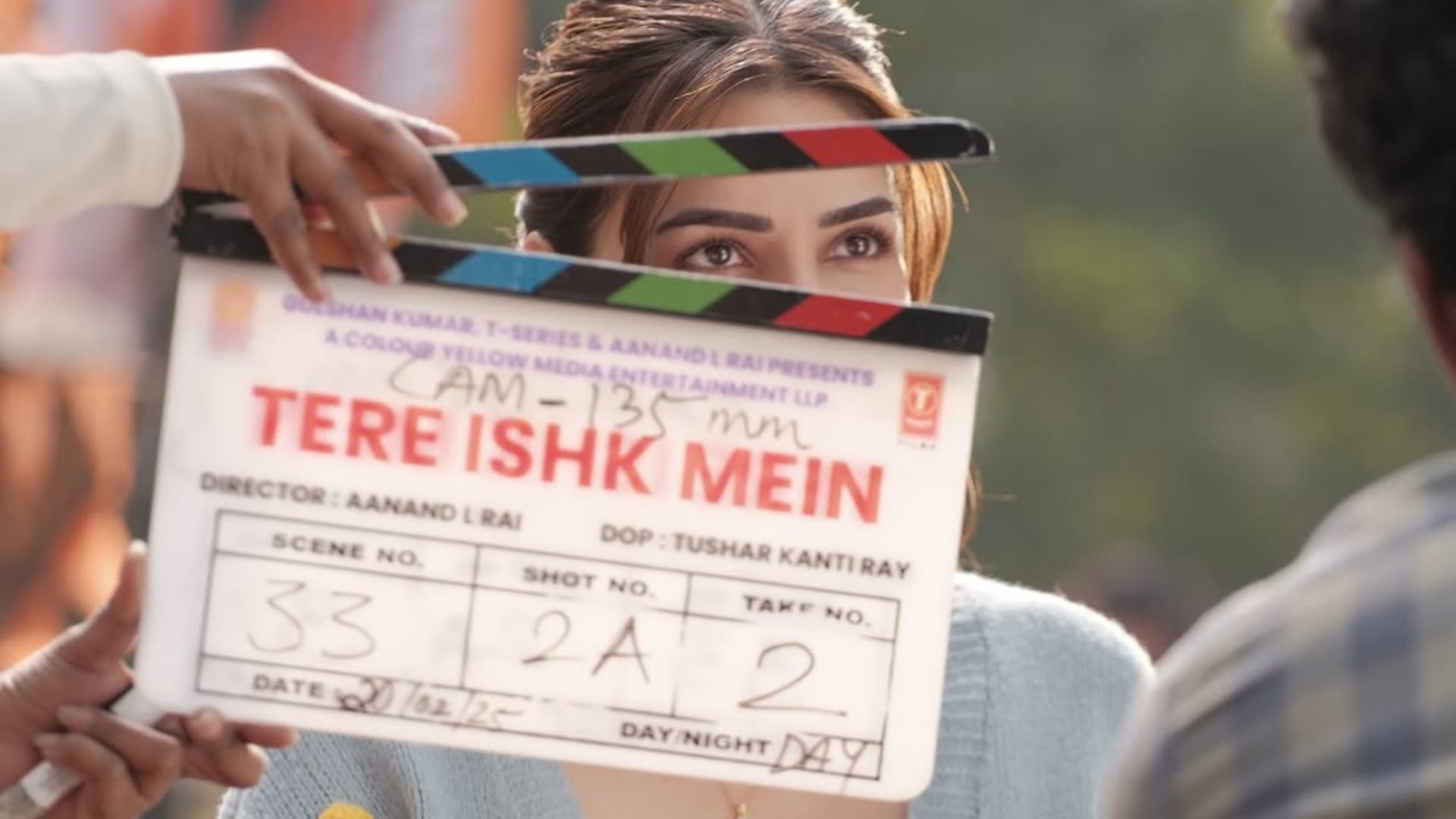 kriti sanon share bts photos from film Tere Ishk Mein Set says Love you guys