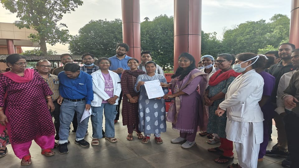 हड़ताल स्थगित