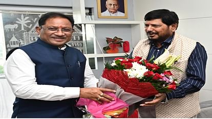 CG News: मुख्यमंत्री साय से केंद्रीय राज्यमंत्री रामदास अठावले ने की मुलाकात, इन मुद्दों पर हुई चर्चा