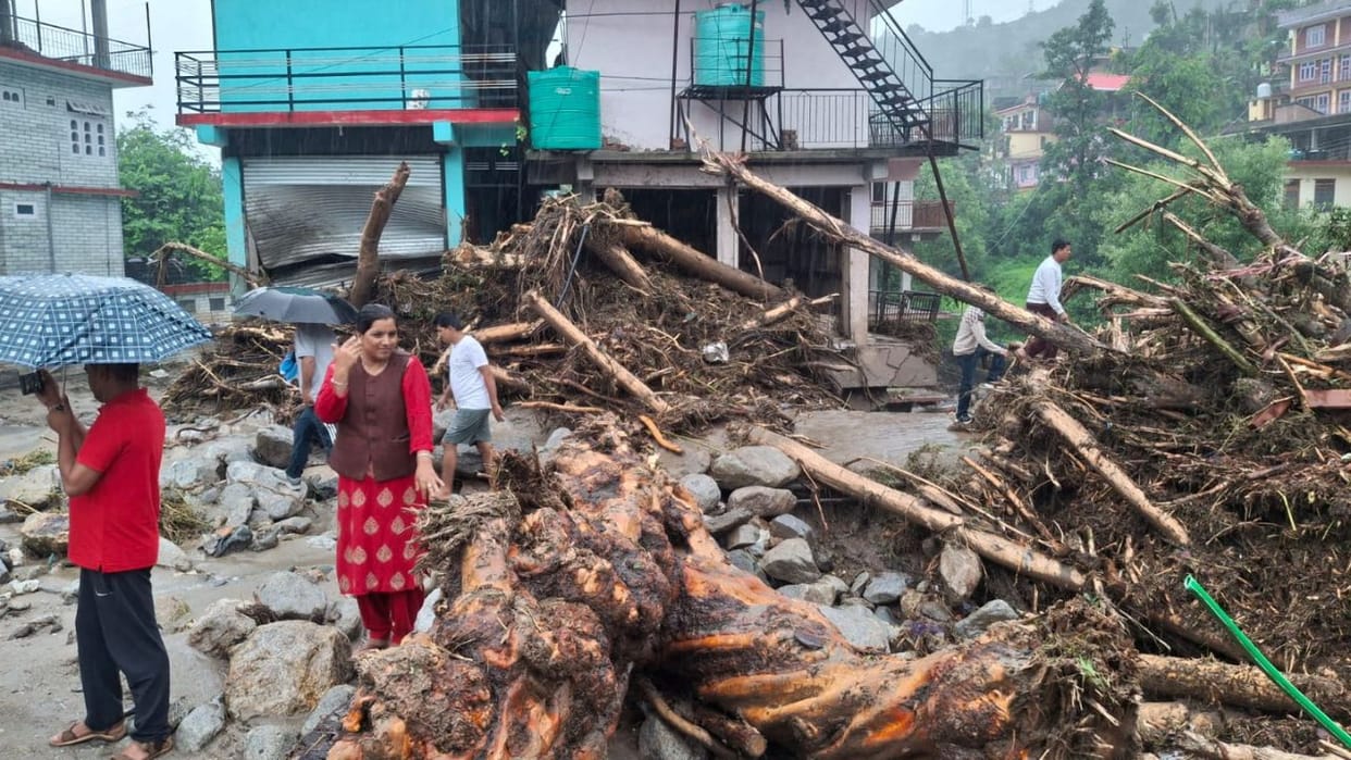 Mandi Cloudburst People surrounded by water were scared there was screaming and shouting