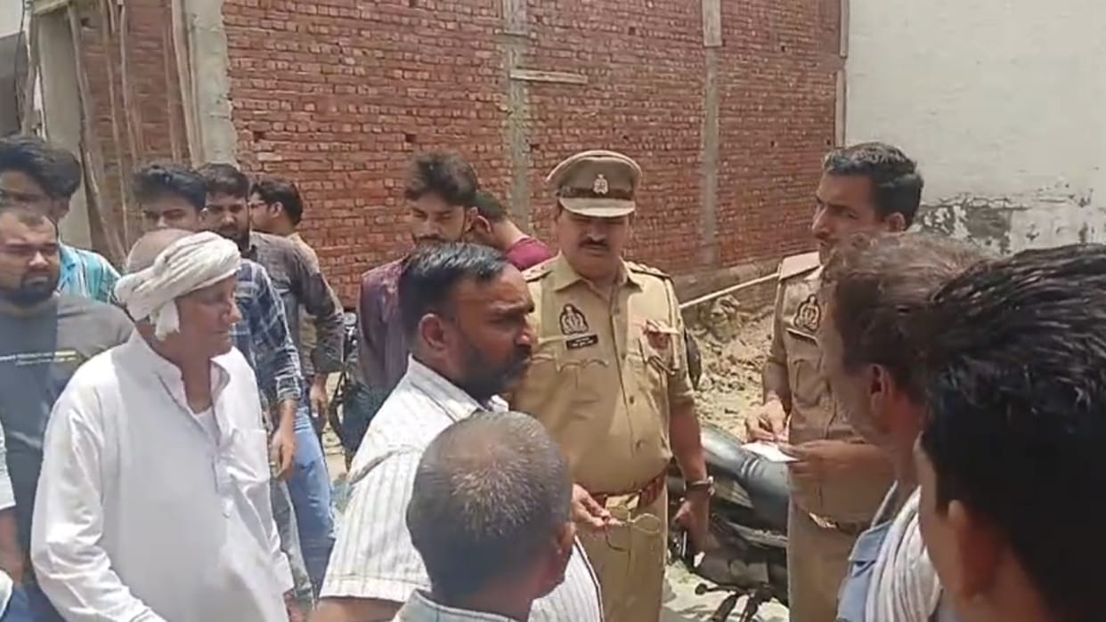 Laborer dies under suspicious circumstances in a cardboard factory in Ghaziabad