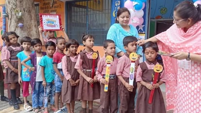 Schools reopened: Children welcomed with tilak, kheer and books, enthusiasm seen in Moradabad