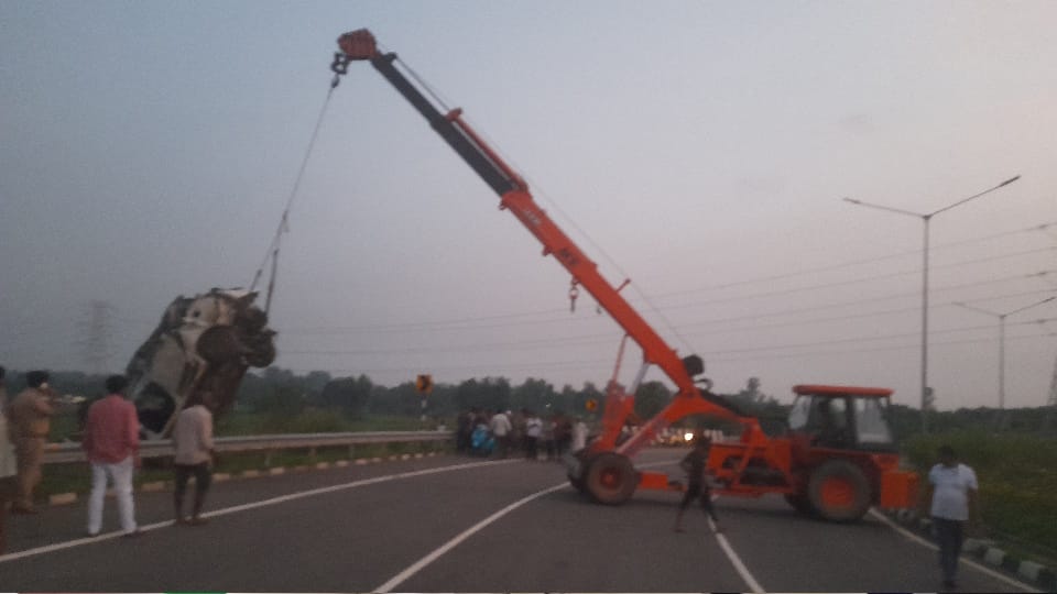 Road Accident in Muzaffarnagar Devotees car fell into a ditch Four friends from Gujarat died