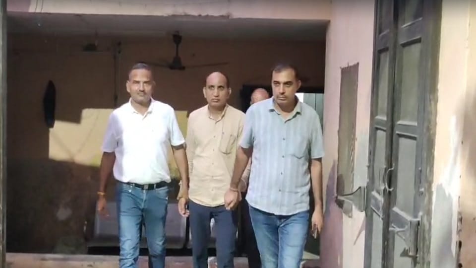 APO of Panipat DC office arrested by ACB team for bribe