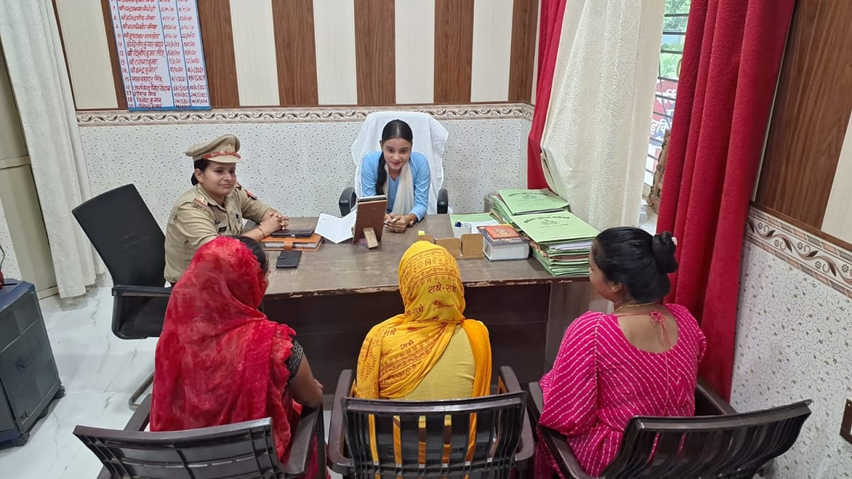 Student Durga became police station in-charge for a day in shahjahanpur