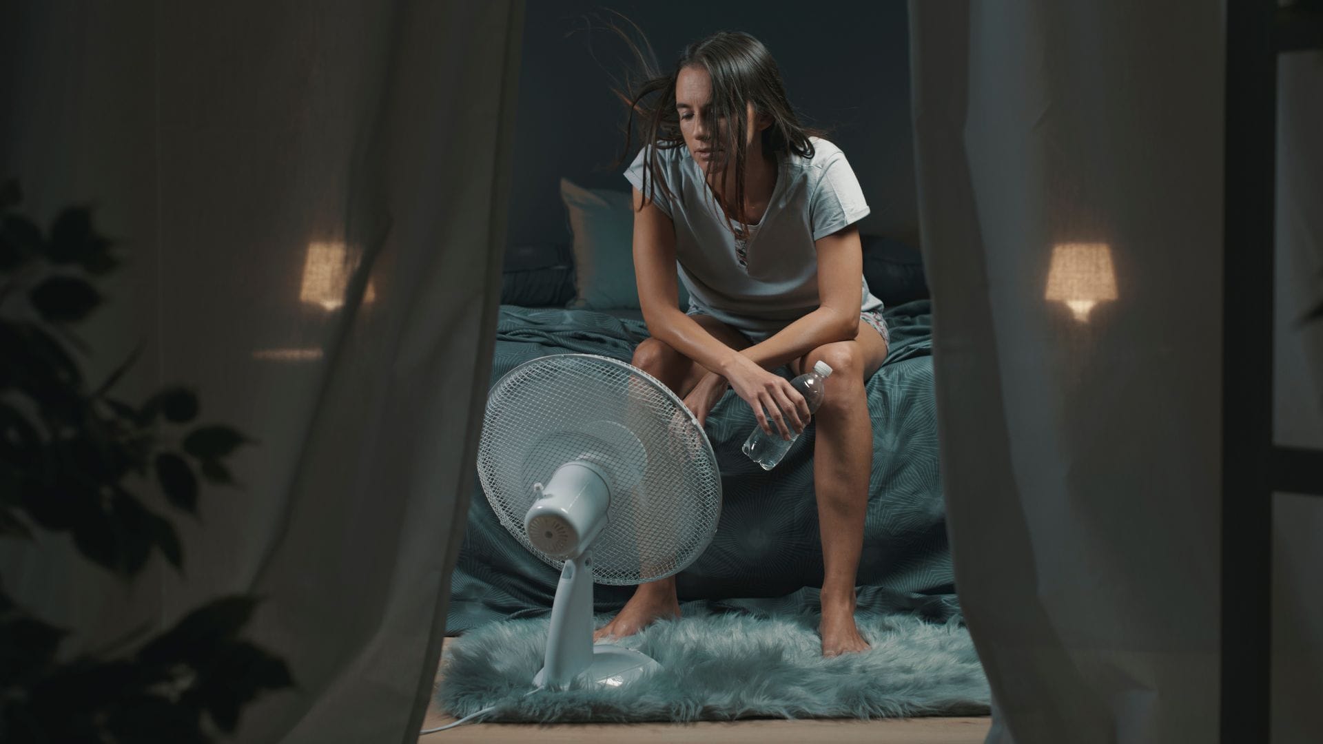 Night Symptoms That Indicate Vitamin B12 Deficiency Know Vitamin-B12 ki Kami ke Lakshan Kya-Kya Hote Hain