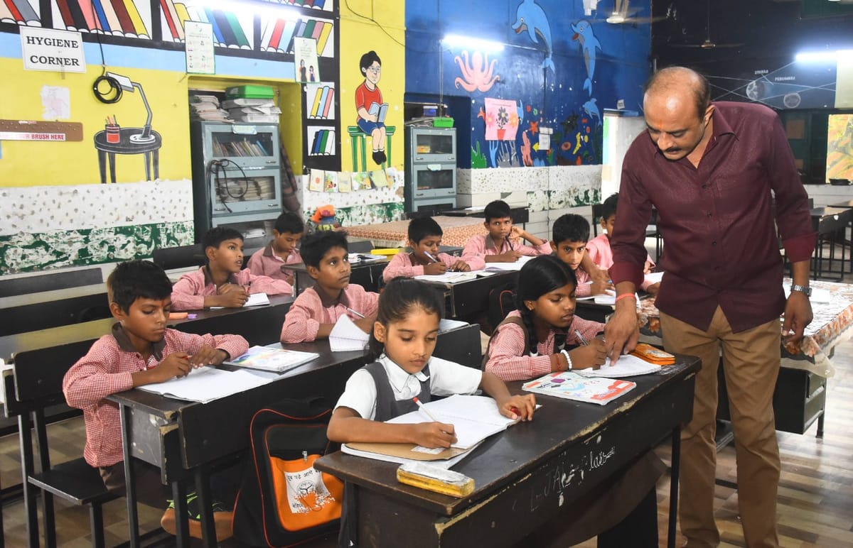यूपी: प्रदेश में अगले सत्र से एक से लेकर आठवीं तक लागू होंगी NSERT की किताबें, शिक्षा विभाग ने शुरू की तैयारी