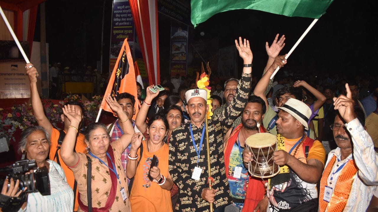 Amarnath Yatra: 38-day long Amarnath Yatra inaugurated, LG Sinha flagged off, photos