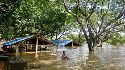 Odisha Flood 100 villages water Balasore Jajpur Baripada Disaster Mgmt Subarnarekha Budhabalang Jalaka rivers