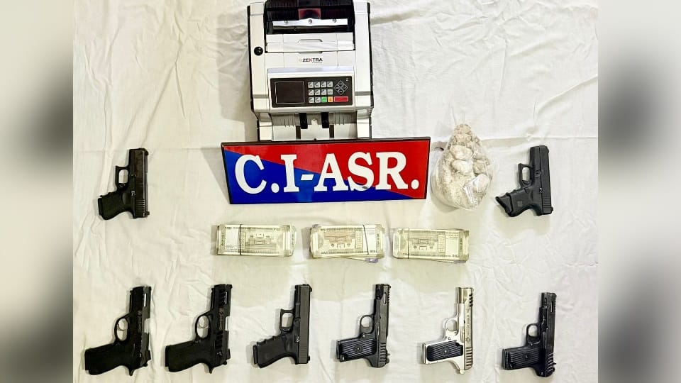 Counter Intelligence Amritsar busts cross-border narcotics illegal arms smuggling module arrest three man