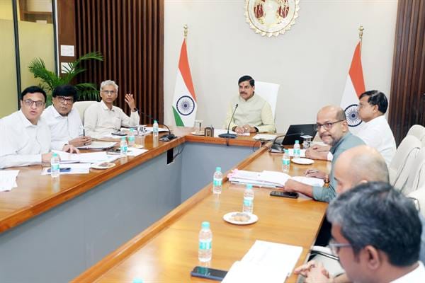 MP: Electric police stations will be opened in six metros of the state, CM said- install smart meters and get