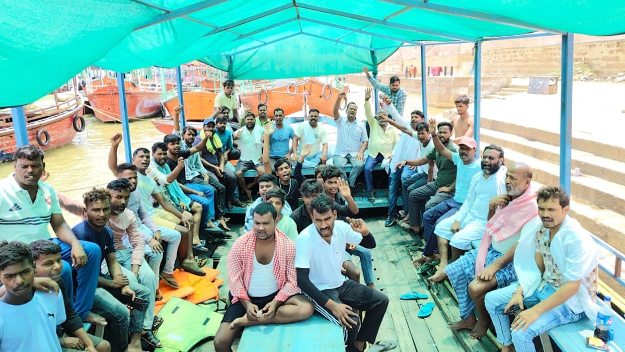 People of non-Majhi community will not be allowed to operate motor boats