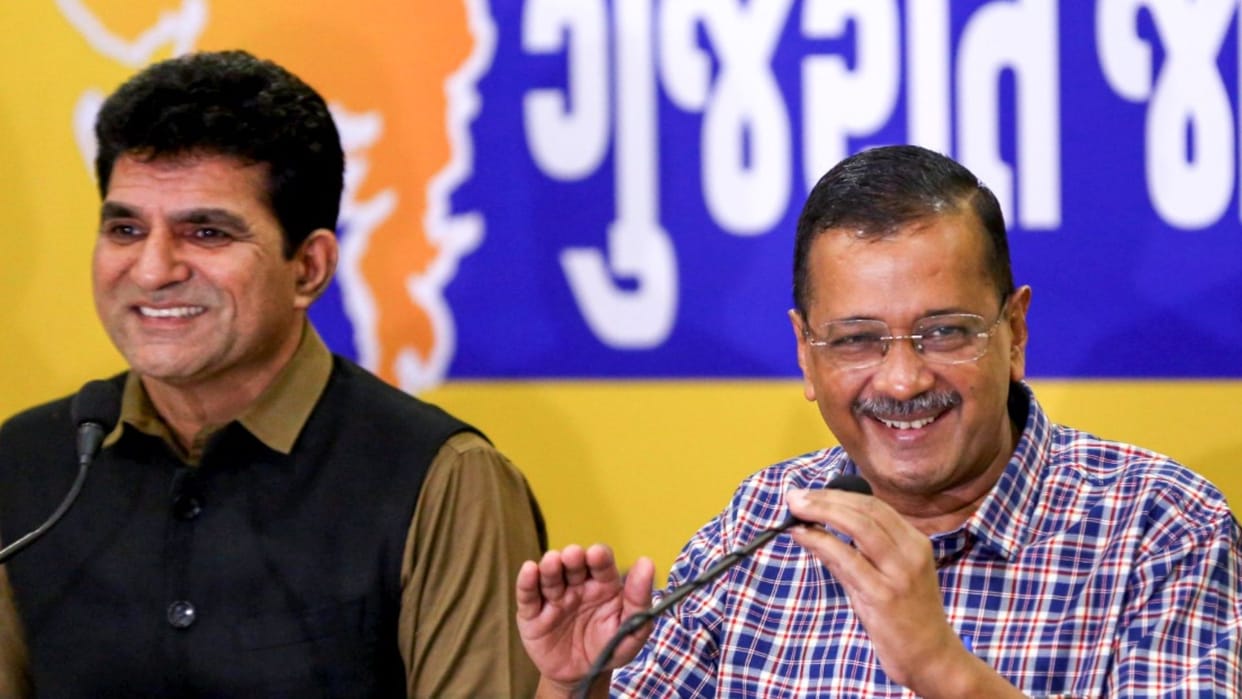 gujrat politics Congress AAP Alliance ends Kejriwal says fight elections alone starts new campaign