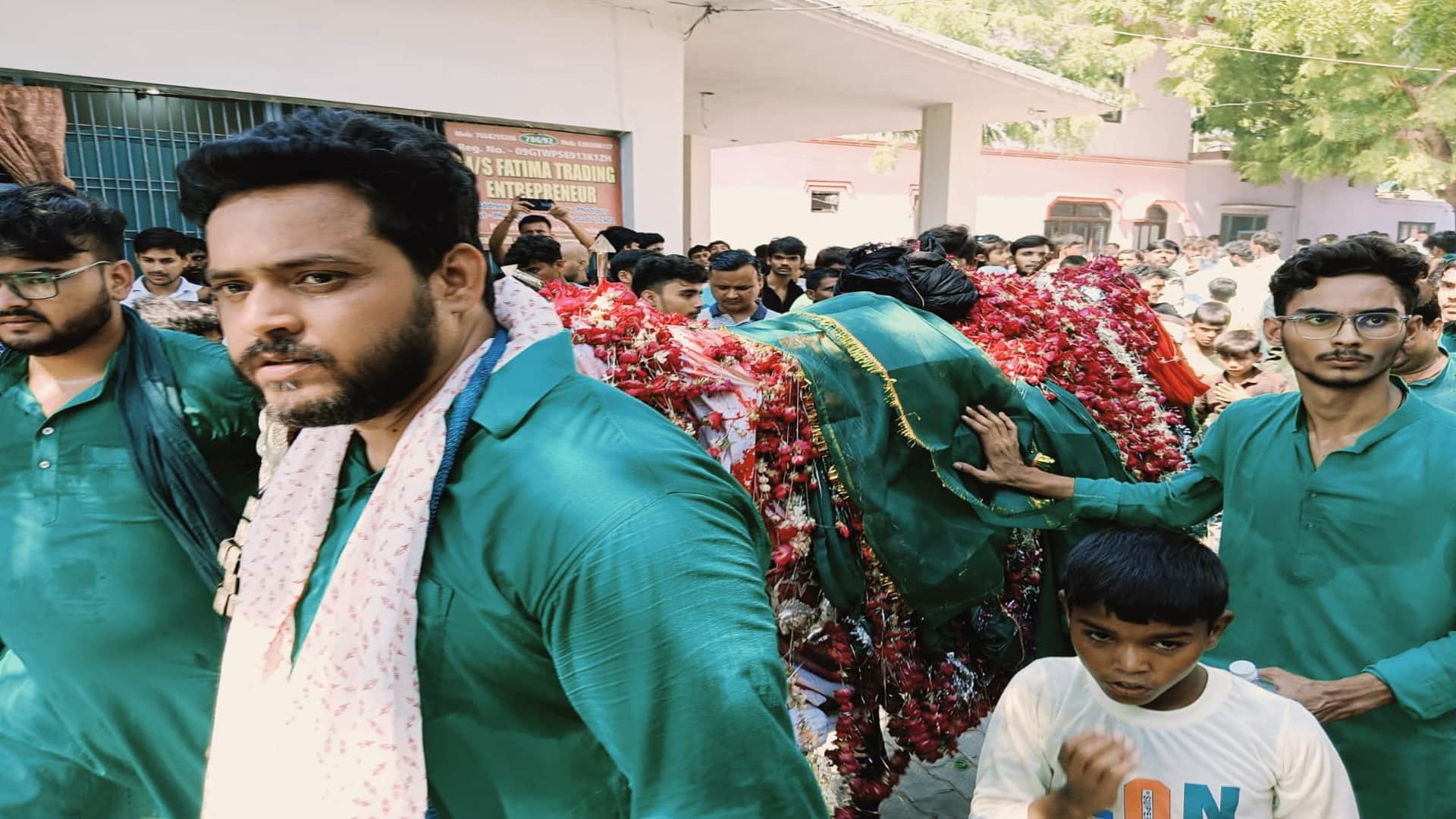 historic procession of 7th Muharram took place in Phulpur, the area echoed with the voices of Ya Hussain