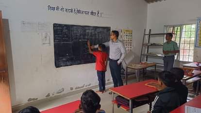 कलेक्टर ने किया निरीक्षण