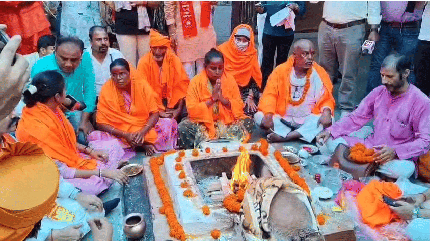 UP: 15 people who were forcibly converted came back in Hindu religion.