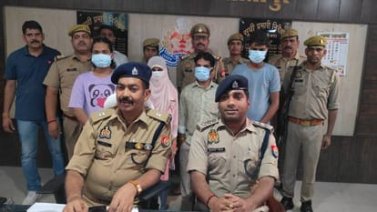 body of young man found in closed Bolero in middle of city in Sitapur Four arrested