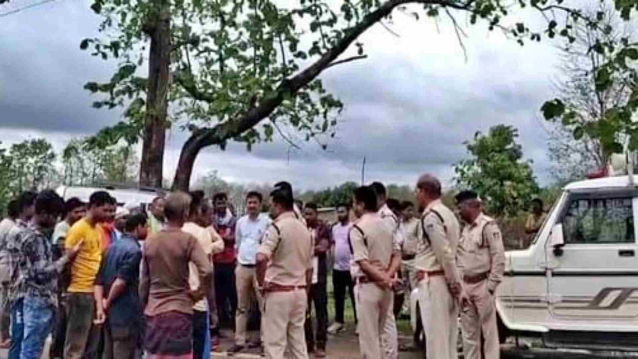 Adivasi family beaten up in Tuiyapani, villagers protest, police assure action