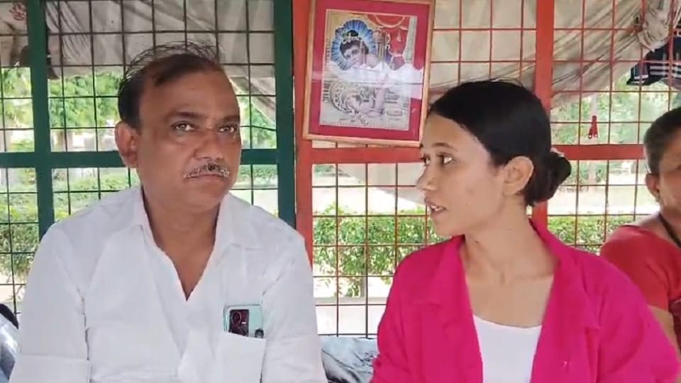 lajpat nagar double murder whole story told by servant Mukesh police got shocked