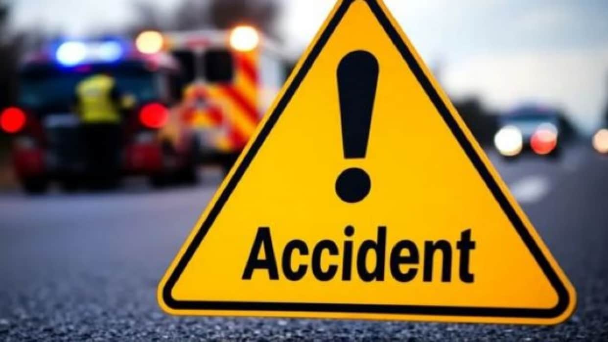 morena-accident-tractor-trolley-collision-auto many killed