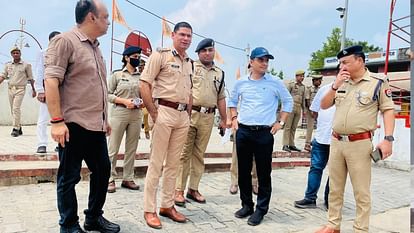 Kanwar Yatra 2025 of Sawan 2025 DM inspected Kanwar Yatra route in Varanasi
