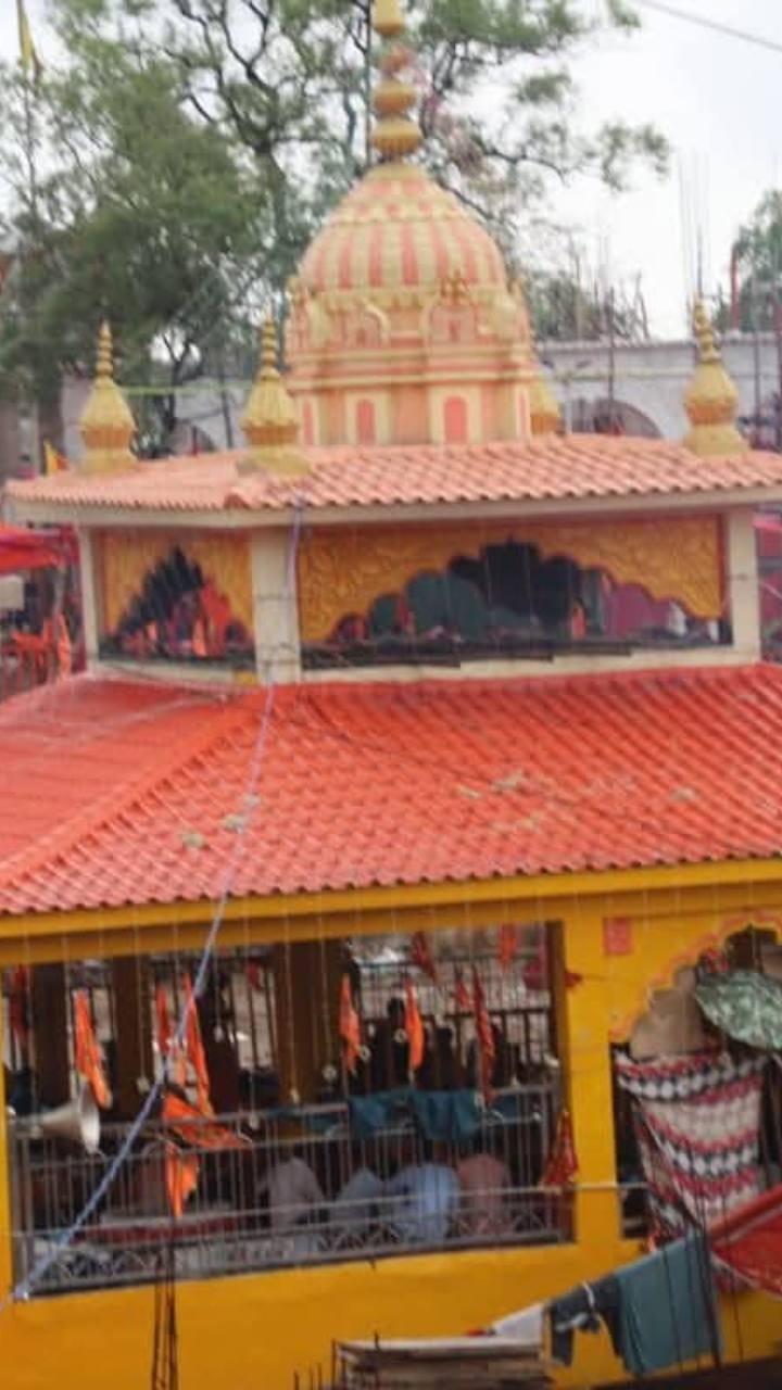 बागेश्वर बाबा जन्मदिन