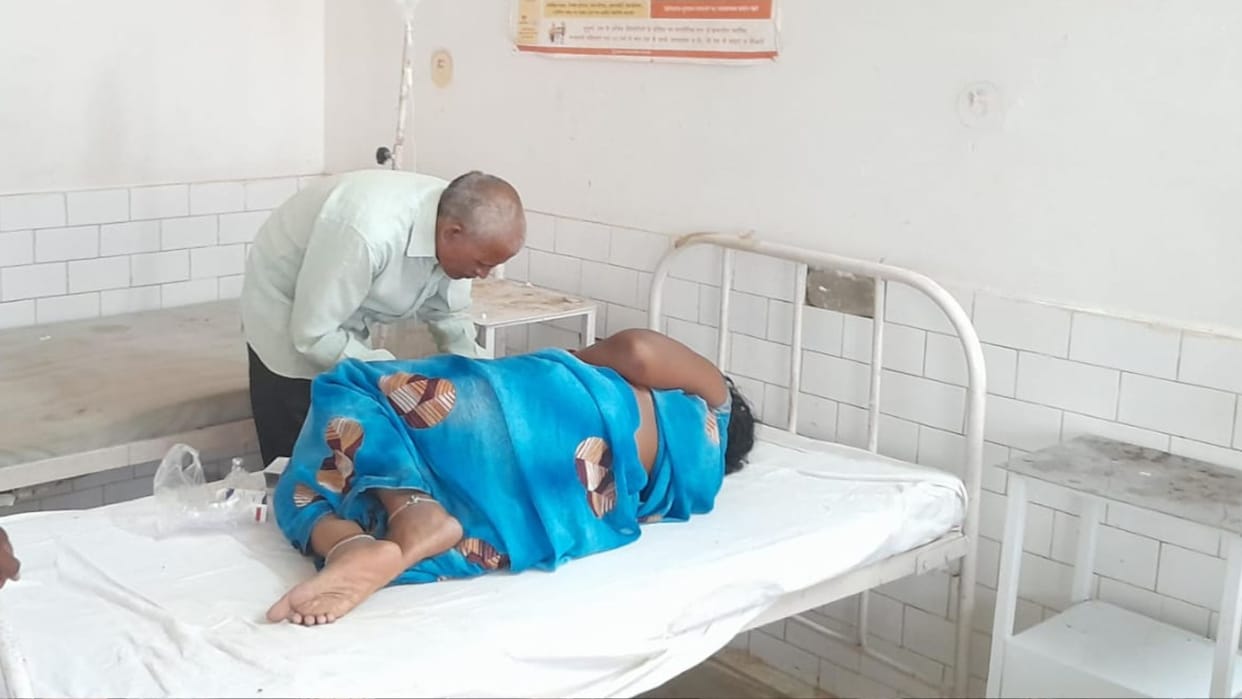 Five people fell ill after eating poisonous mushroom grown in field in Mirzapur