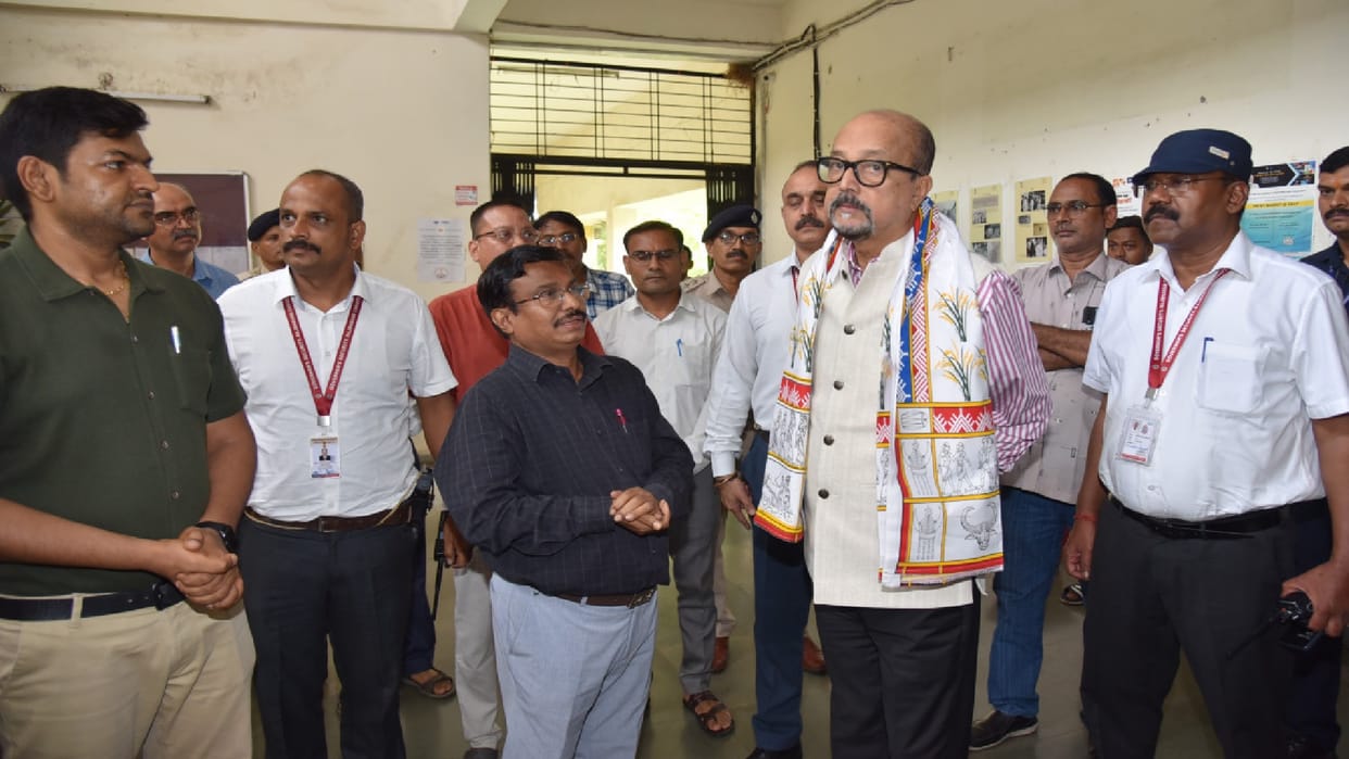 Governor conducts surprise inspection of KTU, orders immediate recall professors posted at other places in CG