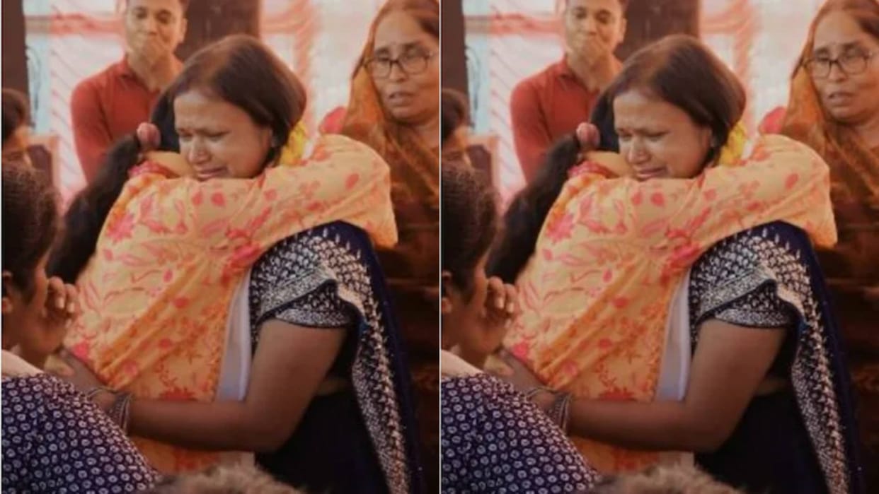 The whole village cried at the departure of this teacher children also cried while hugging the madam know Why
