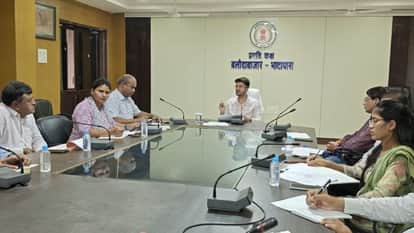 Balodabazar Consumer Commission held the mobile seller guilty