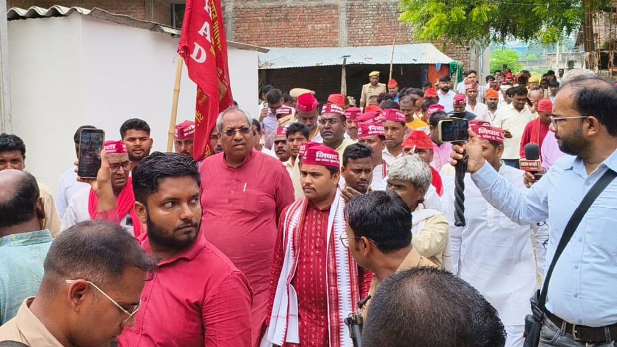 Varanasi Top News inclusing Ministers and MP reached house of MSc student after murder and boy dead body found