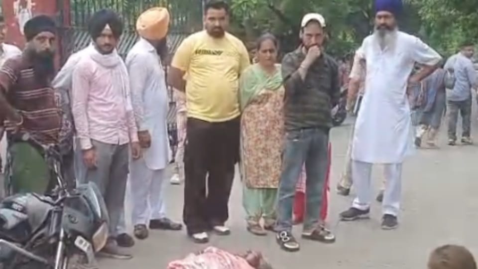 Retired CRPF DSP firing amritsar police