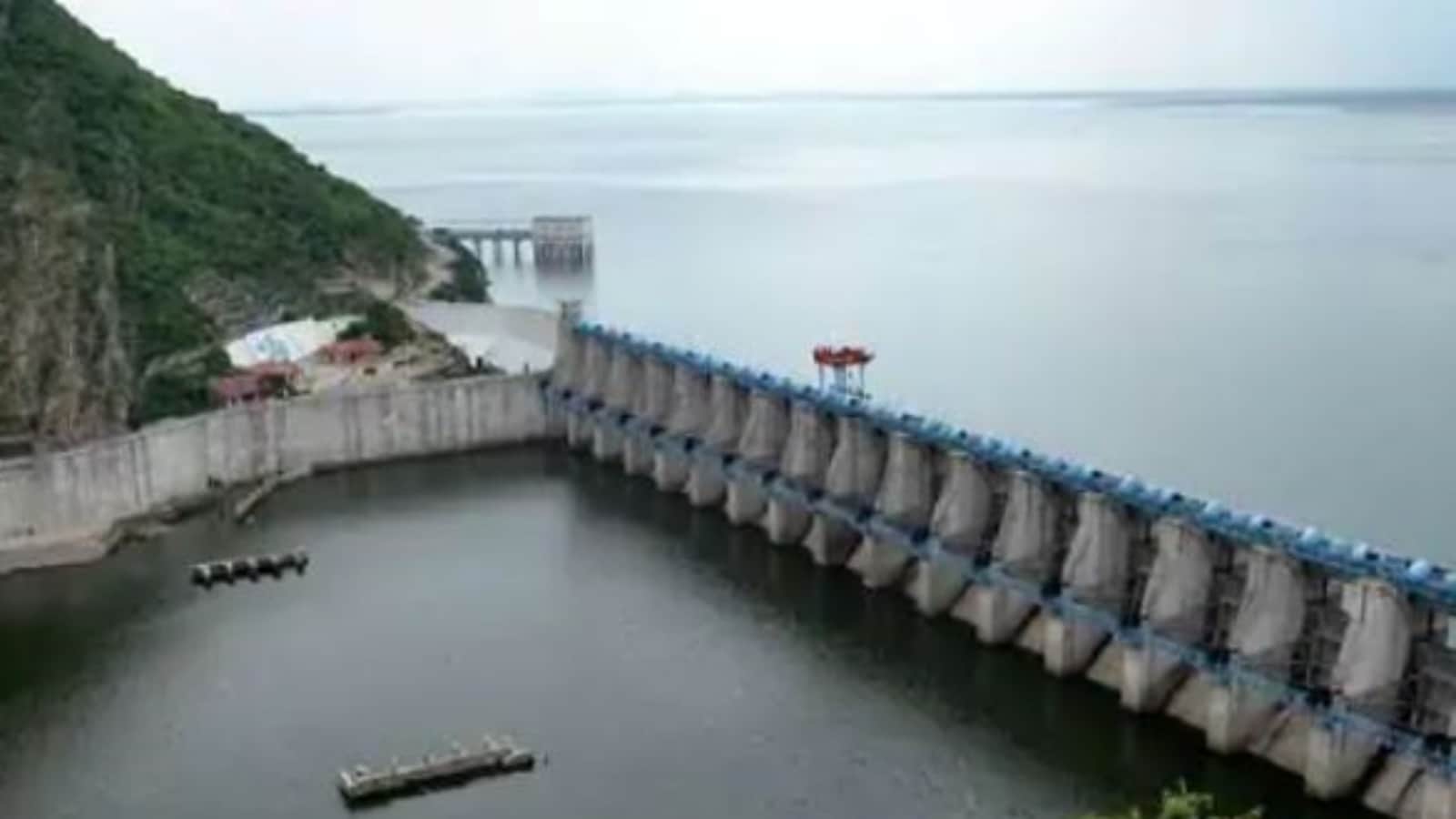 Rajasthan Monsoon Update: Warning of continuing heavy rains in Rajasthan, gates of more than 30 dams opened