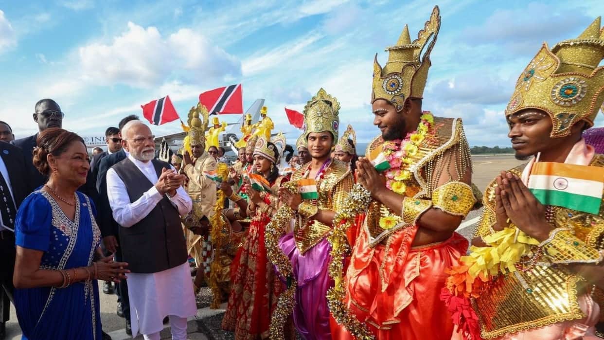 PM Modi Trinidad and Tobago Visit Port of Spain Photos meeting  Kamla Persad Bissessar Indians artists youth